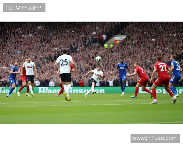 足球vlog带你走进绿茵场的激情瞬间与幕后故事分享 足球vlog带你走进绿茵场的激情瞬间与幕后故事分享